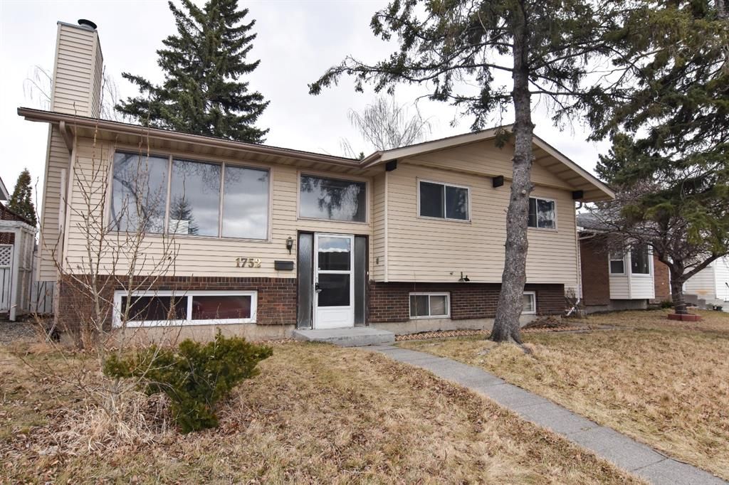 I have sold a property at 1752 42 STREET NE in Calgary
